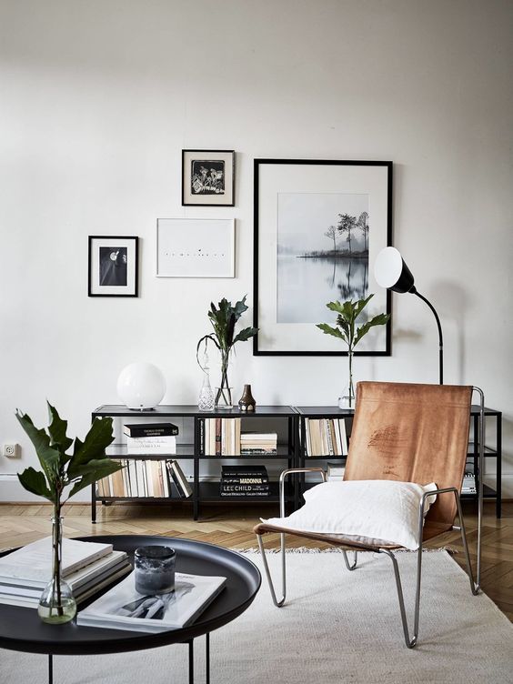 Wall Art You Can be Proud of: How to Lay Out your Vertical Space 